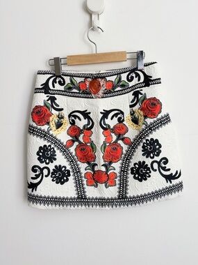 Baroque Embroidered Jacquard Mini Skirt Soft Goth M